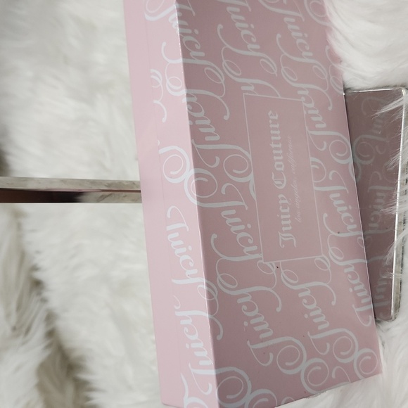 🔹️Juicy Couture Tied With A Bow Large Zip Around Light Washed Denim Blue Wallet - Picture 7 of 10